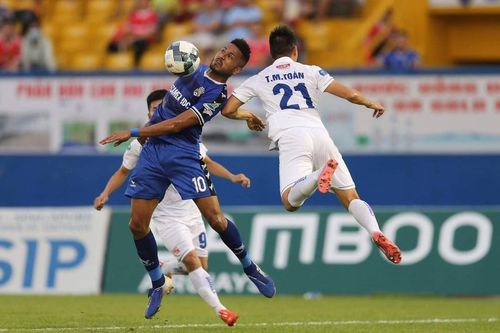 Chung kết cúp Quốc gia 2019: 'Gà nhà đá nhau'