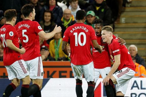 Hàng công bùng nổ, MU đè bẹp Norwich