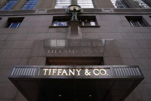 LVMH muốn mua công ty kim hoàn xa xỉ Tiffany & Co