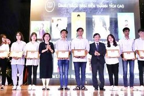 Chương trình 'Khát vọng Lạc Hồng' 2019 - Chào đón tân sinh viên Đất Tổ