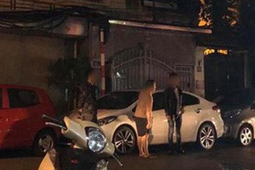Nam thanh niên đi uống bia đỗ xe trước cửa, nữ chủ nhà có cách xử lý bất ngờ khiến cộng đồng mạng thán phục