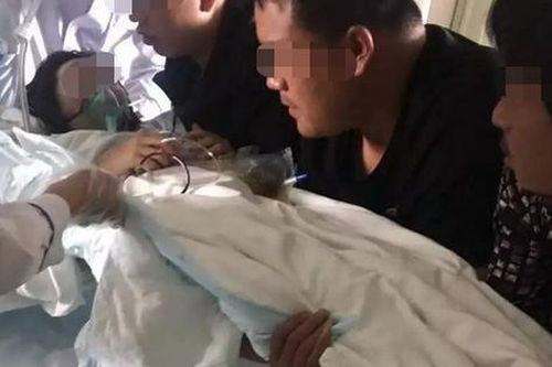 Đòi chia tay, thiếu nữ bị bạn trai ép vào khách sạn đến nỗi phải nhảy lầu thương tích đầy mình nhưng không được chính quyền bênh vực