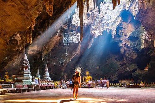 Chiêm ngưỡng vẻ đẹp huyền ảo của Top 10 hang động đẹp nhất thế giới