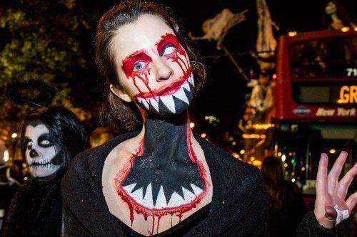 Lịch sử trang phục ngày Halloween - cuộc đua ai mặc ấn tượng nhất