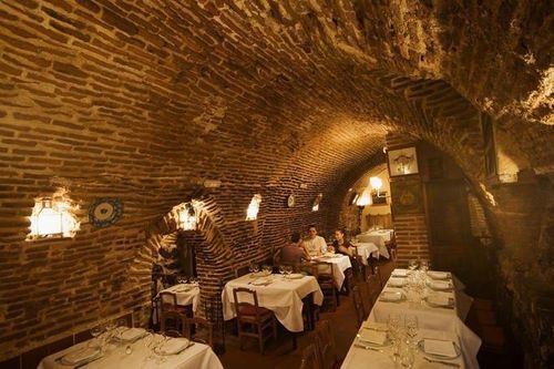 Nhà hàng lâu đời nhất thế giới, lớn tuổi hơn cả nước Mỹ