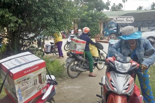 Mua phải hàng kém chất lượng, người dân bức xúc