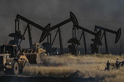 Nhiều ý kiến phản đối việc Tổng thống Trump muốn công ty Mỹ khai thác dầu ở Syria