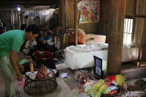 3 lao động người Nghệ An bị điện giật thương vong tại Lào