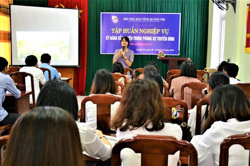 Tập huấn 'Kĩ năng kể chuyện trong phóng sự truyền hình'