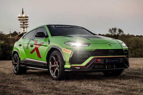 Siêu SUV thể thao Lamborghini Urus bản xe đua lộ diện