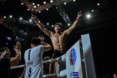 Niềm tự hào Nguyễn Trần Duy Nhất tái xuất đấu trường ONE Championship