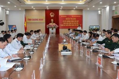 Ký kết chương trình phối hợp 'Cảnh sát biển đồng hành với ngư dân'