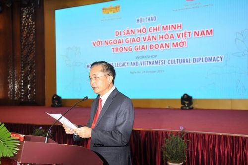 Hơn 100 đại biểu tham dự Hội thảo về Di sản Hồ Chí Minh với Ngoại giao văn hóa
