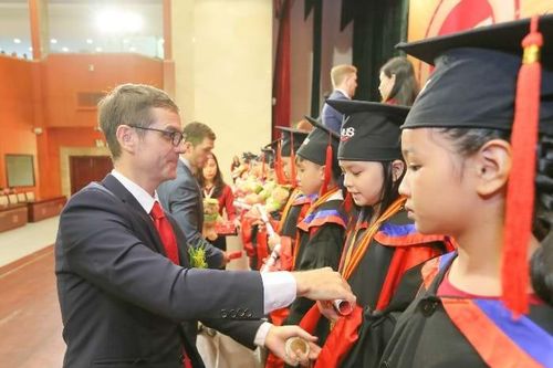 Hơn 2.000 học viên VUS nhận chứng chỉ Anh ngữ quốc tế Cambridge