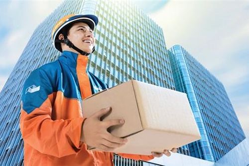 Giao Hàng Nhanh và Ahamove gọi vốn 100 triệu USD từ quỹ ngoại
