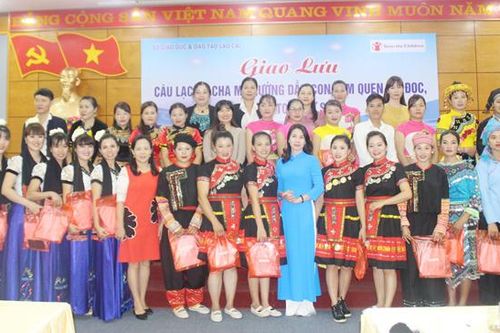Giao lưu câu lạc bộ 'Cha mẹ hướng dẫn con làm quen với đọc, viết và Toán từ sớm' năm 2019