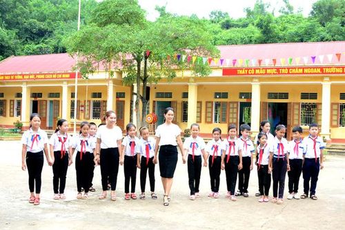 Điểm trường giảm, chất lượng tăng