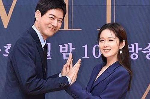 Lee Sang Yoon nói về khả năng hẹn hò Jang Nara