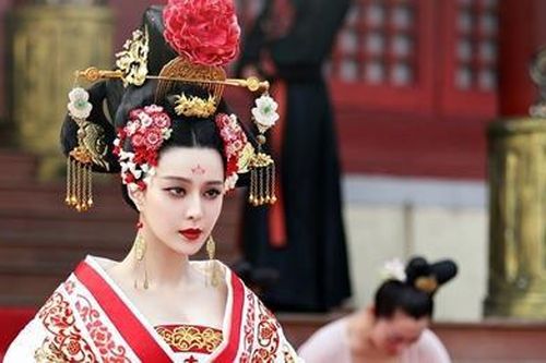 Những trường quay trăm triệu USD của Trung Quốc