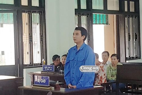 Kế toán chuyên... sửa biên lai!