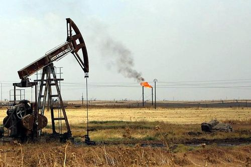 Lý do đằng sau việc Tổng thống Trump nỗ lực bảo vệ các mỏ dầu ở Syria