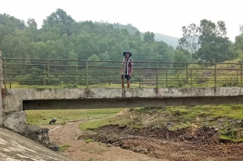 Đập xây 14 tỷ đồng không tích được nước
