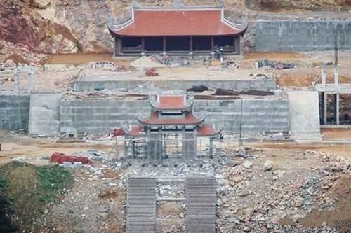 Tạm đình chỉ dự án Khu du lịch văn hóa tâm linh Lũng Cú