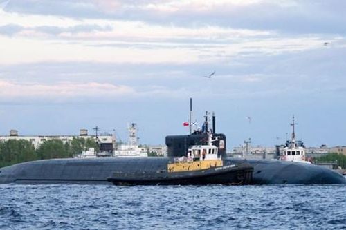 Tàu ngầm Hoàng tử Vladimir của Nga bắn thử thành công tên lửa đạn đạo