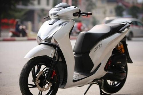 Honda SH cháy hàng, đại lý bán chênh giá tới 26 triệu đồng