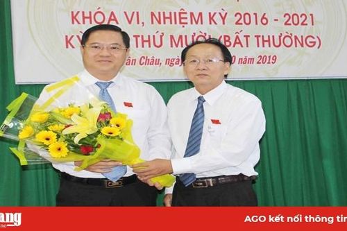 Đại biểu HĐND TX.Tân Châu bầu ông Huỳnh Quốc Thái giữ chức Chủ tịch UBND TX.Tân Châu, nhiệm kỳ 2016–2021