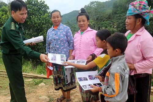 Giúp dân biên giới xóa đói giảm nghèo