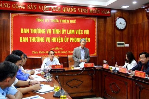 Chính trị - Xã hội Theo dòng thời sự Phong Điền cần xác định công nghiệp và dịch vụ để phát triển