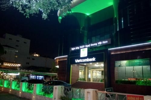Vietcombank Móng Cái: Chuyển dịch từ ngân hàng bán buôn sang bán lẻ