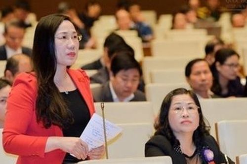 Nhiều tiêu cực trong khám sức khỏe đào tạo, sách hạch giấy phép lái xe
