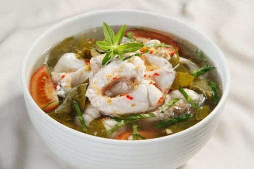 Học nấu canh chua ngon với đầu cá
