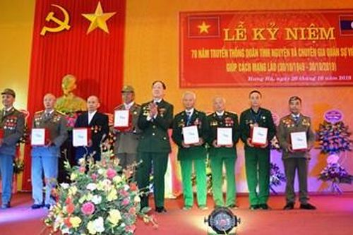 Anh dũng trong chiến đấu - ấm tình đồng đội giữa đời thường