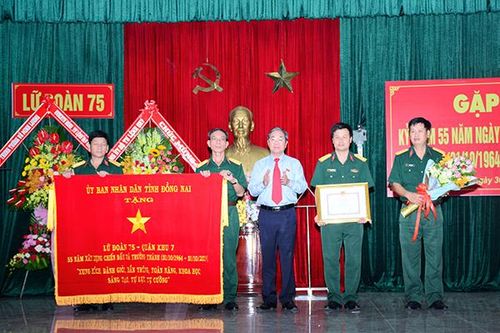 Lữ đoàn 75 gặp mặt kỷ niệm 55 năm Ngày truyền thống