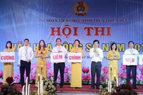 Chính trị - Xã hội Theo dòng thời sự Công đoàn cơ sở Văn phòng UBND tỉnh đoạt giải Nhất hội thi 'Văn hóa Công sở'