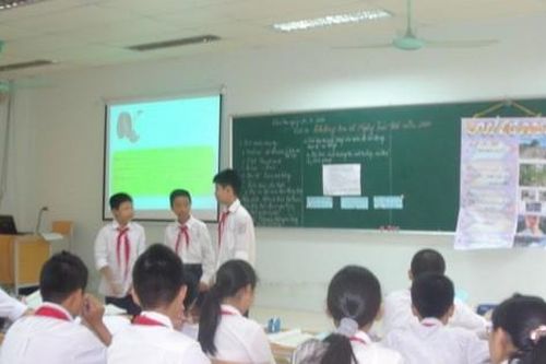 Chỉ học 5 ngày/tuần có tốt cho giáo viên và học sinh trung học?