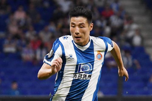 Báo Trung Quốc kêu gọi tiền đạo Wu Lei rời Espanyol