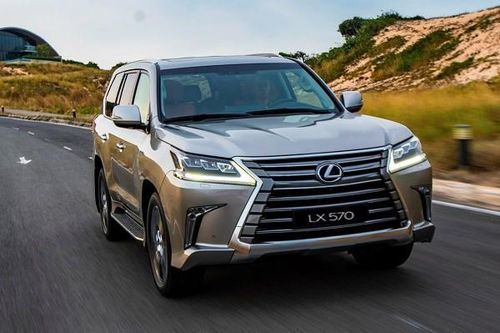 Lexus LX 570 2020 chốt giá 8,34 tỷ tại Việt Nam