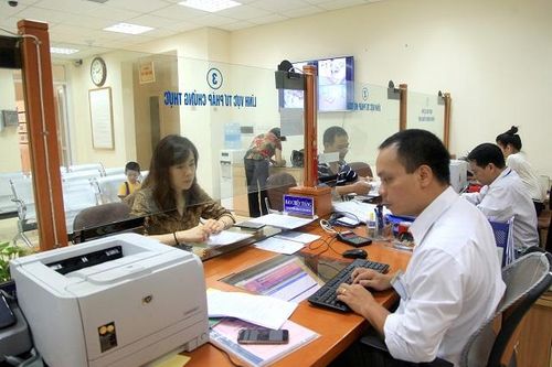 Quy định chế độ hợp đồng có thời hạn với viên chức tuyển mới: Vẫn băn khoăn tính khả thi