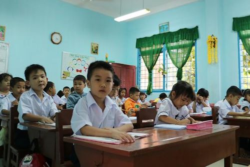 Ngành giáo dục thực hiện thu học phí không dùng tiền mặt