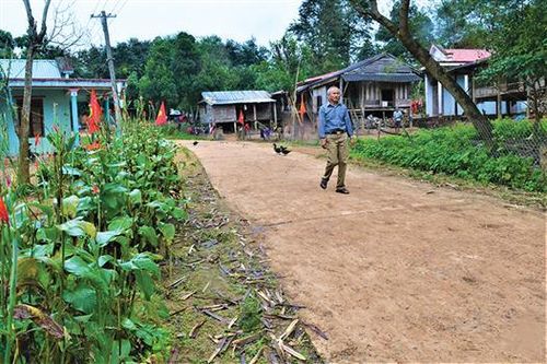 Người tiên phong thoát khỏi đói nghèo