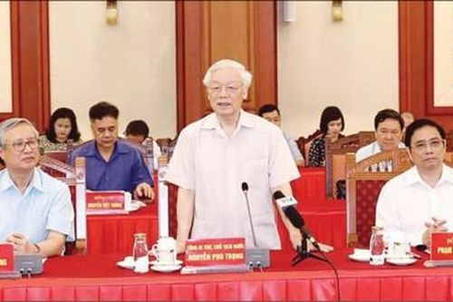Chính trị - Xã hội Xây dựng Đảng Kiện toàn đội ngũ, siết chặt kỷ cương, kỷ luật của Đảng