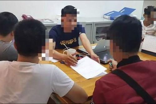 Y tế - Sức khỏe Y tế - Sức khỏe Gia tăng nỗi lo HIV/AIDS ở nhóm đồng tính nam - Bài 1: 'Chợ tình' trên mạng