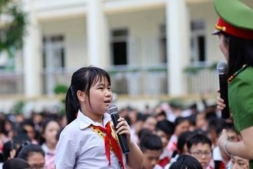 Triển khai các giải pháp phòng tránh mang thai ở tuổi vị thành niên