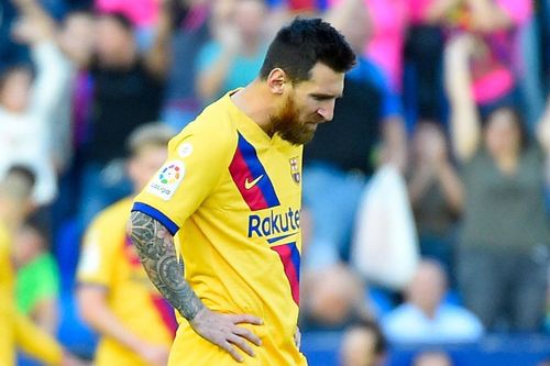 Levante vs Barca (3-1): Messi và đồng đội chịu cú sốc