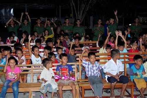 'Rất yêu quý các chú bộ đội...'