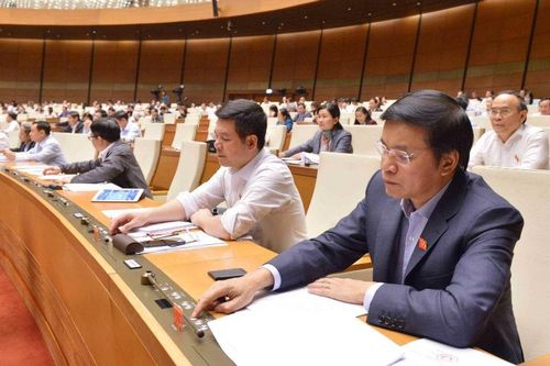 Làm sao khắc phục chồng chéo giữa các văn bản luật?